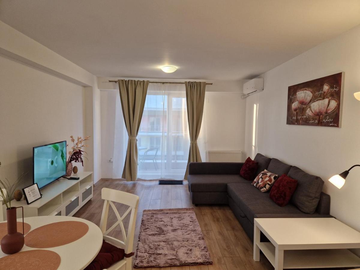 Sky Airport Residence Отопени Экстерьер фото