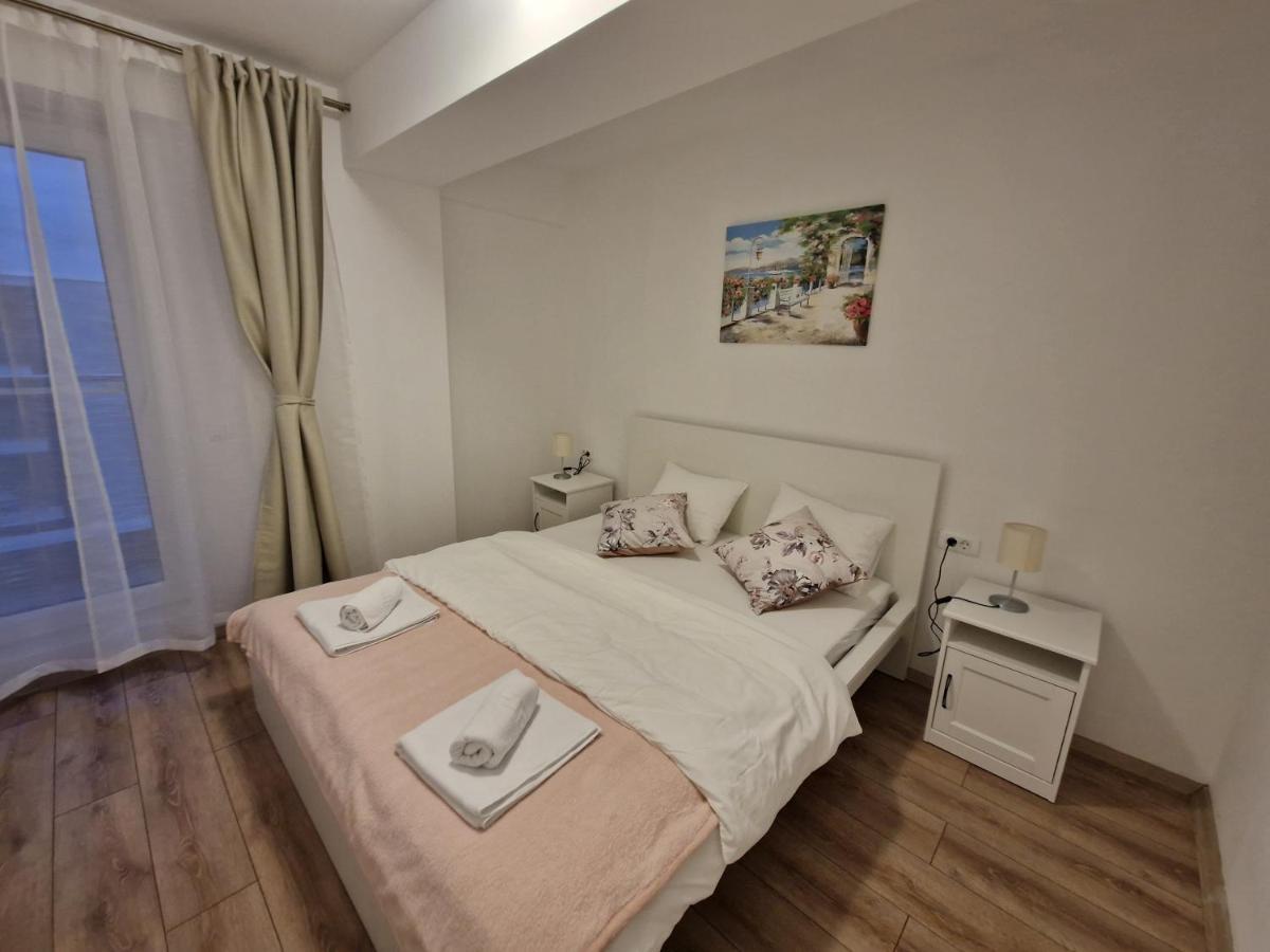 Sky Airport Residence Отопени Экстерьер фото